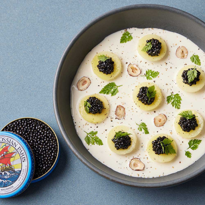 Bouchées de pommes de terre et caviar 