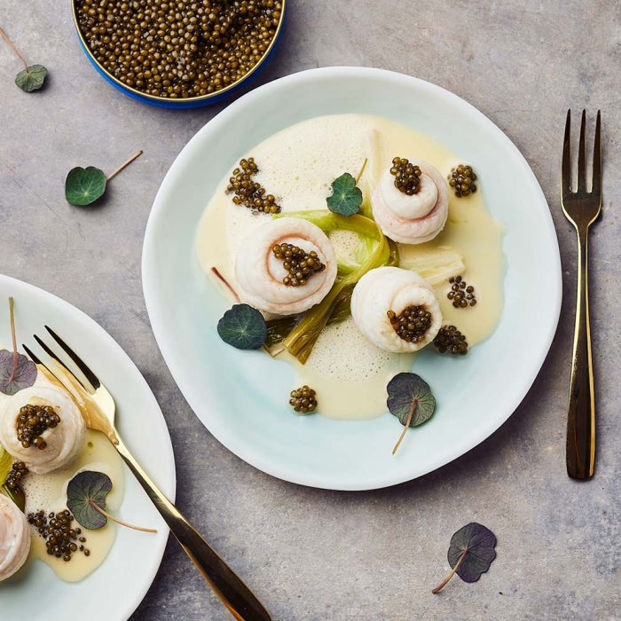 Roulades de sole, beurre blanc au Champagne et caviar
