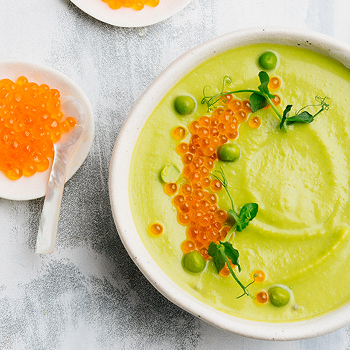 Velouté de petits pois, œufs de saumon