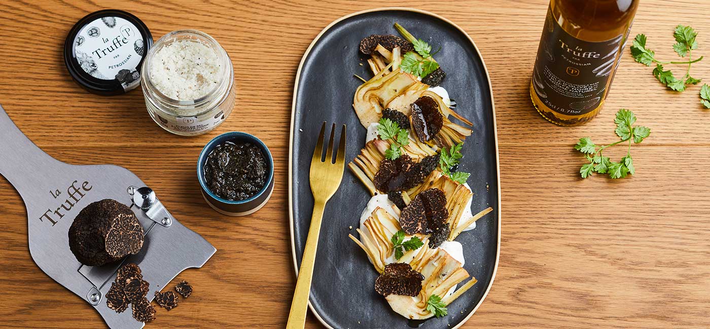 Carpaccio d'artichauts, stracciatella et truffe noire