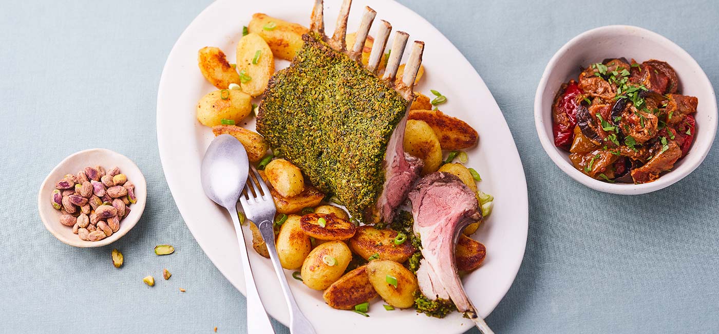 Rack of lamb in a pistachio coating, potatoes « grenaille » and Armenian aubergines